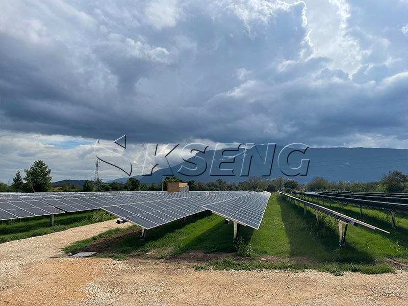 【2025年10月】意大利-2MW跟踪支架案例