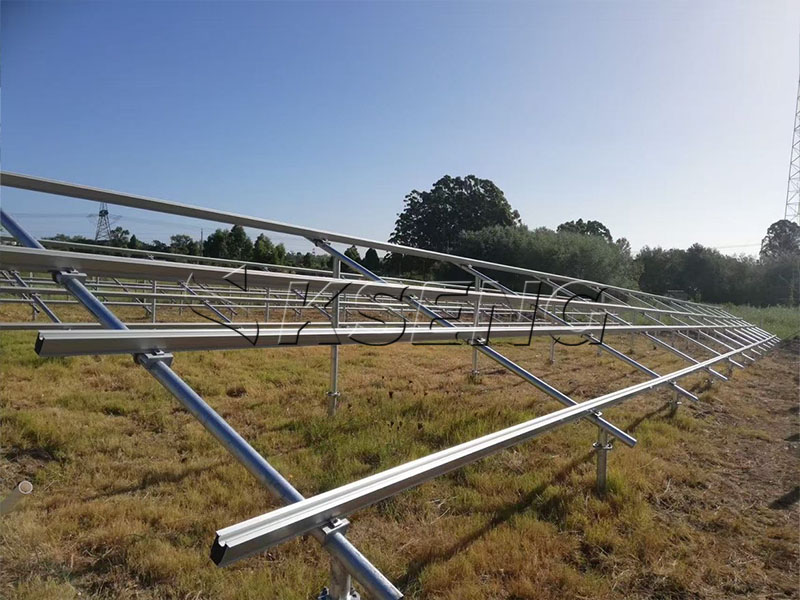 【2025年8月】乌拉圭(南美)1MW地面支架案例