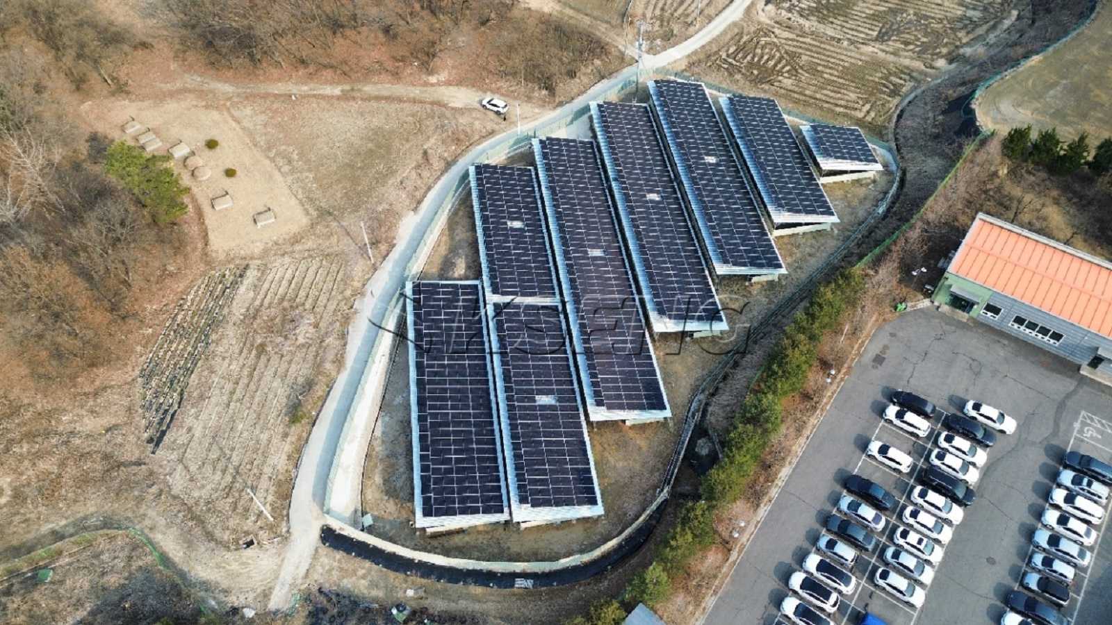 【26年3月】韩国屋顶光伏支架484.395KW案例