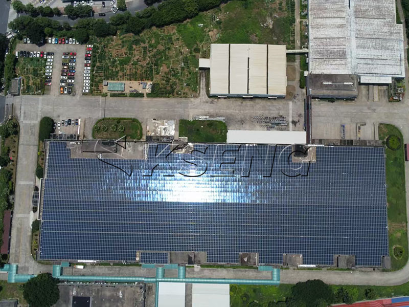 【2025年6月】福建福州3.5MW锌铝镁平屋顶支架案例